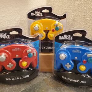 3 Gamecube Controllers - 3 Colors Bundle (NEW) - Red Blue Orange - Nintendo